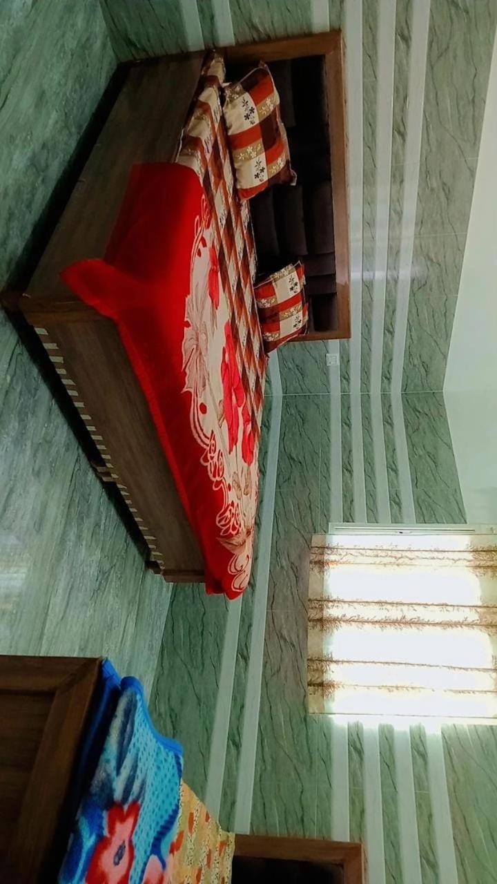 Shri Radha Nikunj Hotel Vrindāvan Exterior foto